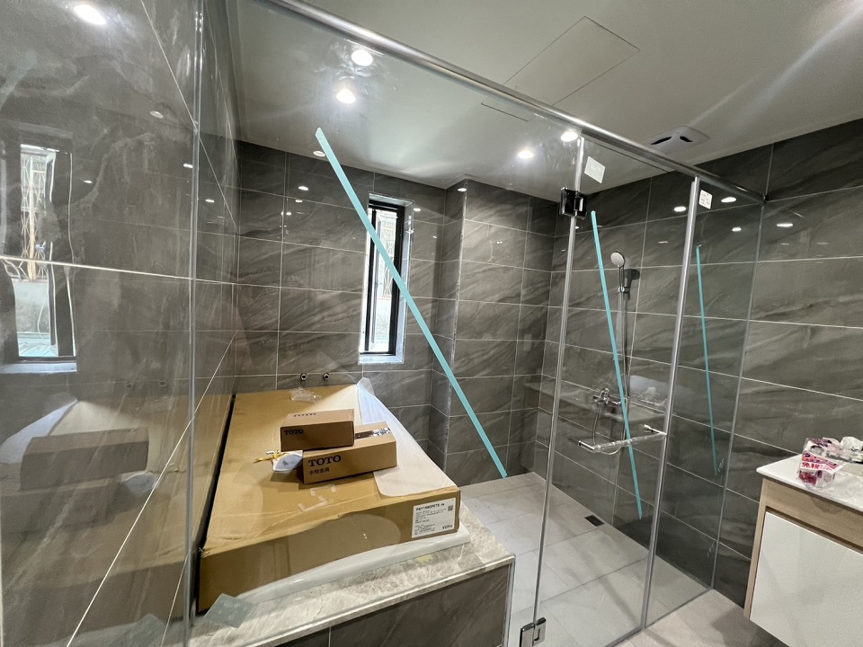 台中乾濕分離、淋浴隔間安裝施工